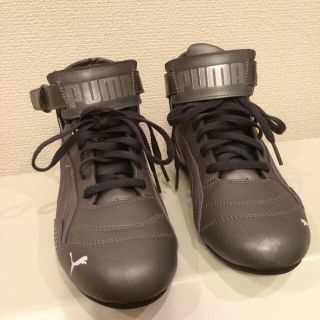 プーマ(PUMA)のスニーカー(スニーカー)