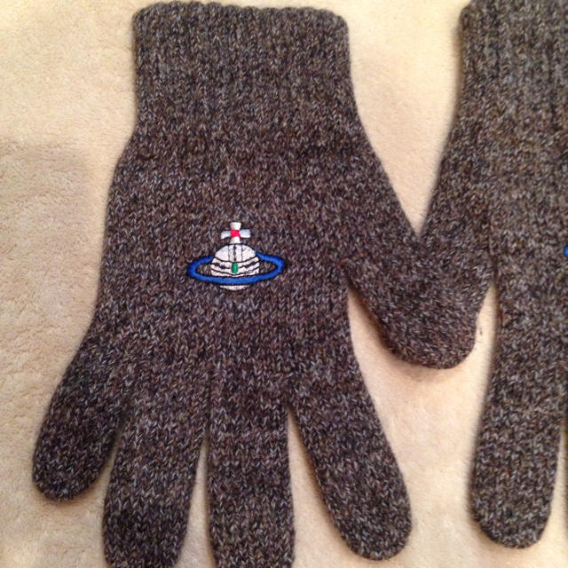 Vivienne Westwood(ヴィヴィアンウエストウッド)のヴィヴィアン♡手袋 レディースのファッション小物(手袋)の商品写真