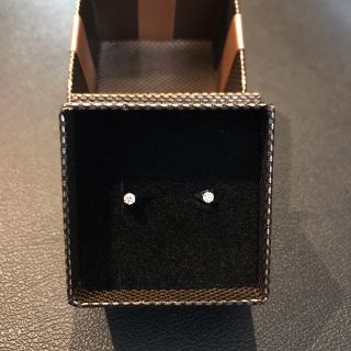 1粒ダイヤ プラチナ ピアス(ピアス)