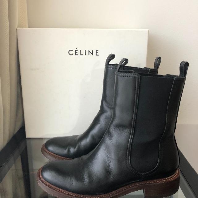 celine(セリーヌ)のCelineサイドゴアブーツ35.5 レディースの靴/シューズ(ブーツ)の商品写真