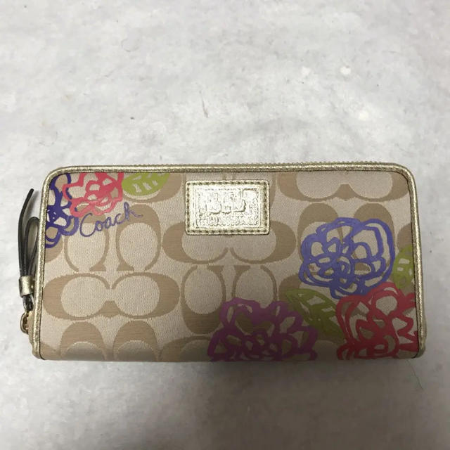 COACH(コーチ)のCOACH コーチ 長財布 花柄 レディースのファッション小物(財布)の商品写真