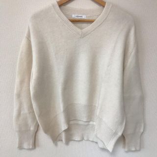 マウジー(moussy)のMOUSSY  Vネック ニット(ニット/セーター)