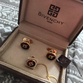 ジバンシィ(GIVENCHY)のカフス GIVENCHY(カフリンクス)