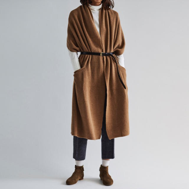 YAECA(ヤエカ)のPHLANNEL Brushed Camel Stole レディースのファッション小物(マフラー/ショール)の商品写真