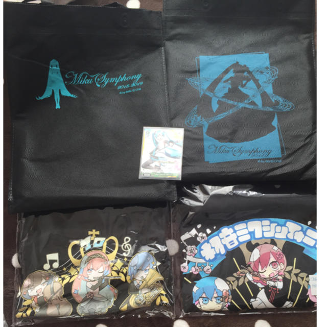 初音ミク シンフォニー スペシャルシート Tシャツなど | フリマアプリ ラクマ