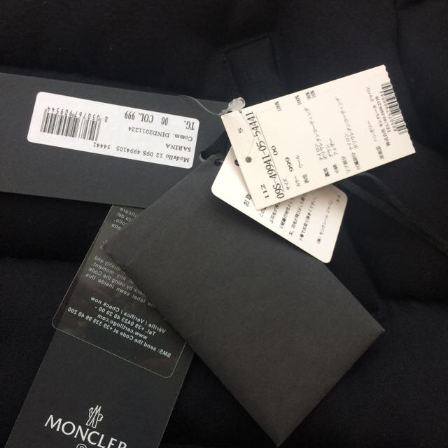 MONCLER sarina 00 ブラックの通販 by misa's shop｜モンクレールならラクマ - モンクレールS 国産限定品