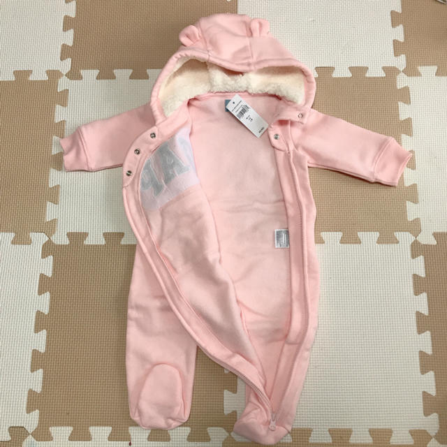 babyGAP(ベビーギャップ)の新品❤️ベビーギャップ GAP くま耳♡カバーオール 60cm キッズ/ベビー/マタニティのベビー服(~85cm)(カバーオール)の商品写真