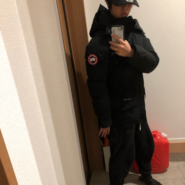 CANADA GOOSE(カナダグース)の【Marudai0420様専用】カナダグース カムループス ブラック S メンズのジャケット/アウター(ダウンジャケット)の商品写真