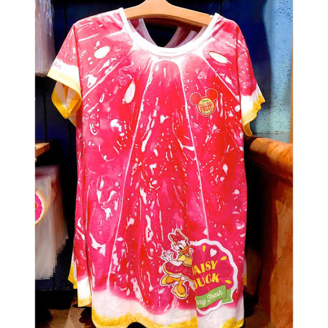 Disney(ディズニー)のデイジーのトロピカルTシャツ レディースのトップス(Tシャツ(半袖/袖なし))の商品写真