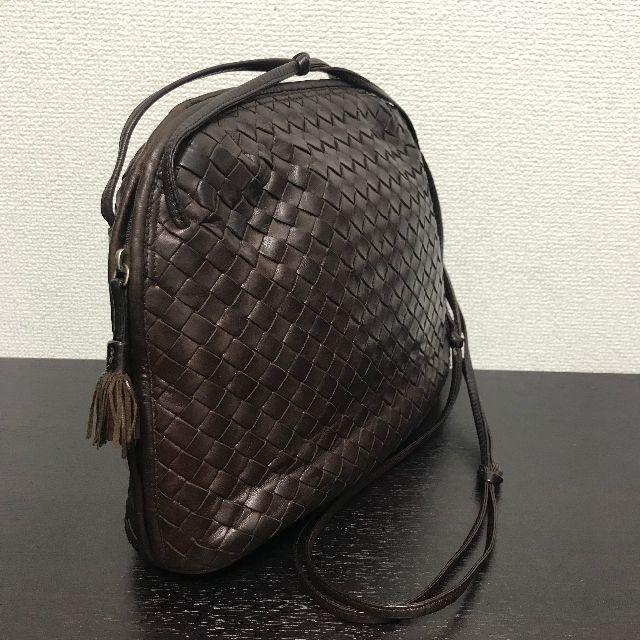 Bottega Veneta(ボッテガヴェネタ)のボッテガヴェネタ　ショルダーバッグ　イントレチャート　ダークブラウン　 レディースのバッグ(ショルダーバッグ)の商品写真