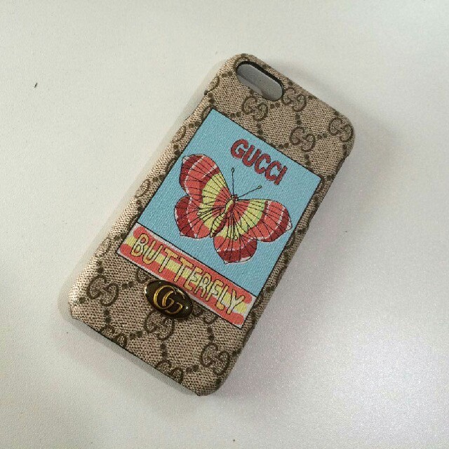 Gucci - Gucci　iPhoneケースの通販 by NIKU's shop｜グッチならラクマ