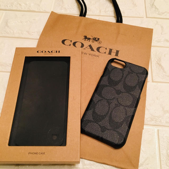 COACH - 【新品未使用】コーチ iphone8 シグネチャー柄 携帯ケース コーチの紙袋付の通販 by パオパオ｜コーチならラクマ