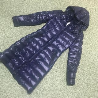 モンクレール(MONCLER)の美品正規店購入モンクレールモカネイビー00(ダウンコート)