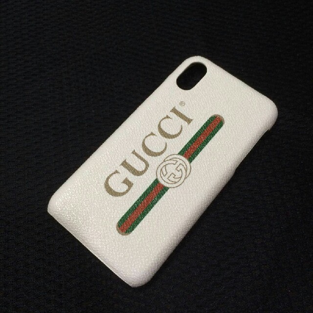 Gucci - Gucci　グッチ　iPhoneケース　スマホケース　白の通販 by のんくん's shop｜グッチならラクマ