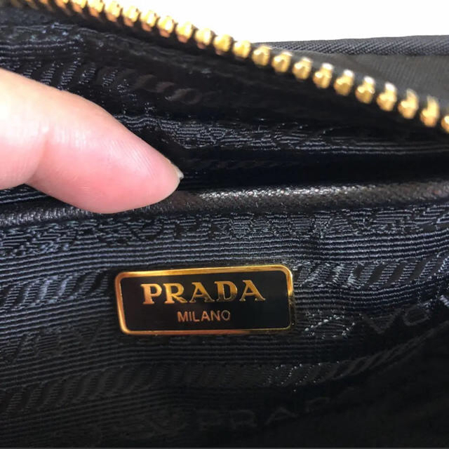 PRADA(プラダ)のPRADA  リボンミニショルダー  bag レディースのバッグ(ショルダーバッグ)の商品写真