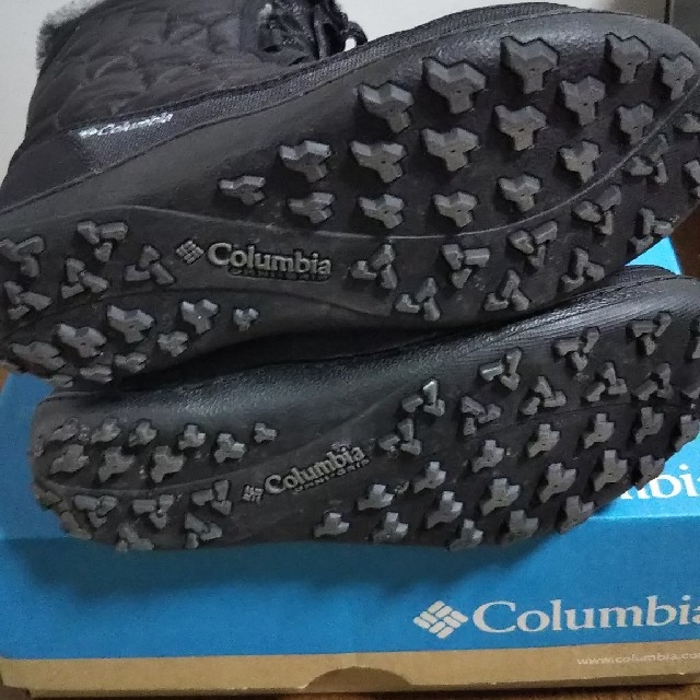 Columbia(コロンビア)のコロンビアスノーブーツ黒(箱付き)Xmas価格 レディースの靴/シューズ(ブーツ)の商品写真