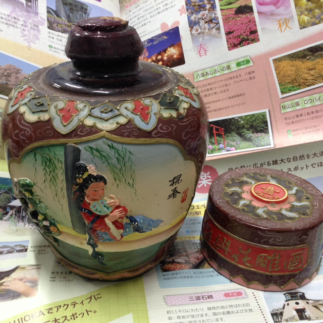 紹興花彫酒 紅樓夢 古酒 壺入り 中国美術 ギリギリ未開封 美人 食品/飲料/酒の酒(その他)の商品写真