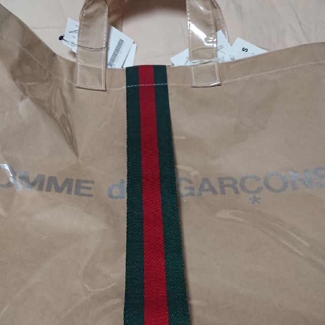 Gucci(グッチ)のGUCCI CDG PVC tote bag 新品未使用 メンズのバッグ(トートバッグ)の商品写真