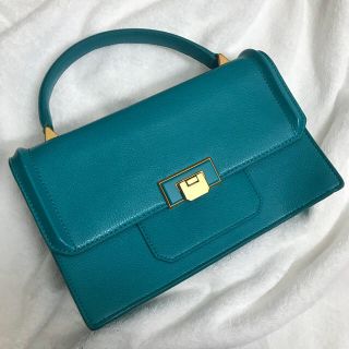 チャールズアンドキース(Charles and Keith)のチャールズアンドキース バッグ(ハンドバッグ)