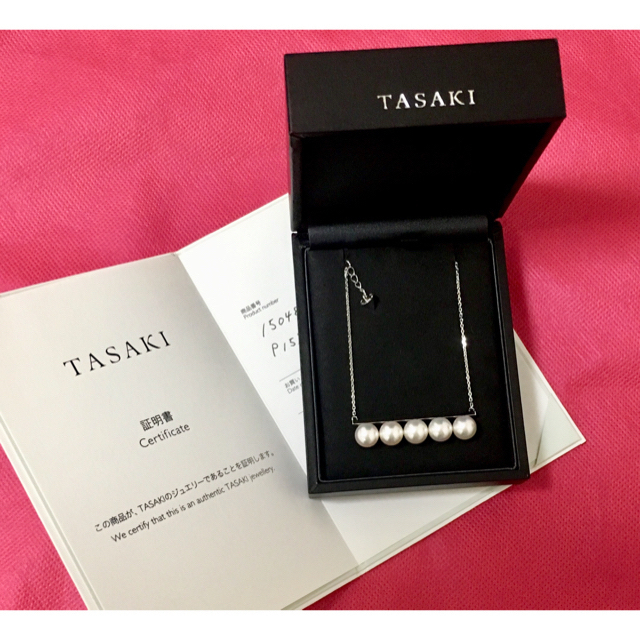 TASAKI(タサキ)のTASAKI バランスシグネチャーネックレス ホワイトゴールド☆未使用☆証明書付 レディースのアクセサリー(ネックレス)の商品写真