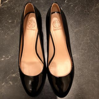 トリーバーチ(Tory Burch)の専用♡TORY BURCH エナメルパンプス(ハイヒール/パンプス)