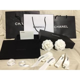 シャネル(CHANEL)のシャネルCHANEL長財布カメリア保存袋ショッパー箱リボン4種類5本(ショップ袋)