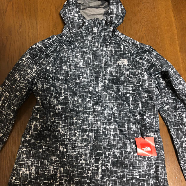 THE NORTH FACE(ザノースフェイス)の朝まで限定値下げ❗️ノースフェイス ベンチャーJKT レディースのジャケット/アウター(ナイロンジャケット)の商品写真