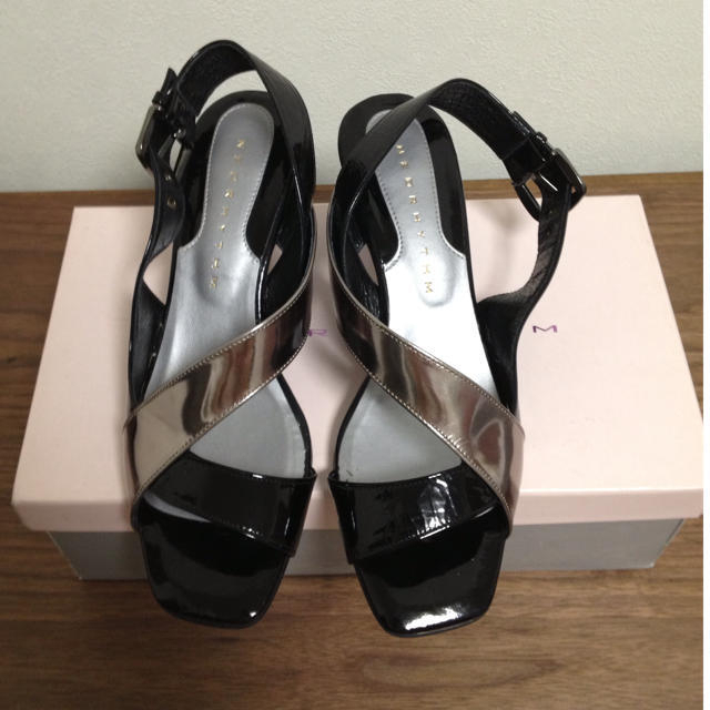 にゃんこ様✴B＆S👡とローラーセット レディースの靴/シューズ(サンダル)の商品写真