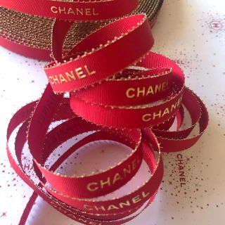 シャネル(CHANEL)のシャネル リボン レッド×ゴールドロゴ 正規品(ラッピング/包装)