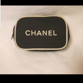 シャネル(CHANEL)のCHANELポーチ(ポーチ)