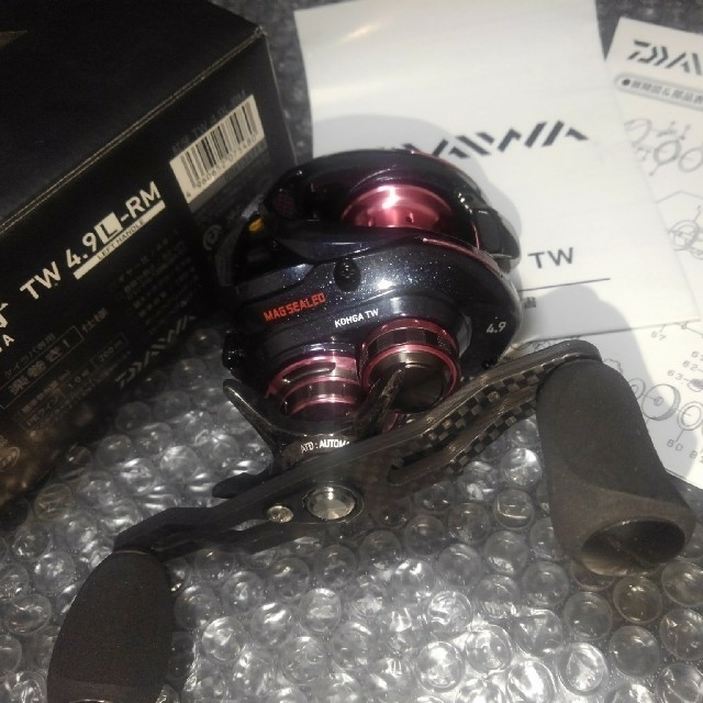 ダイワ DAIWA 紅牙TW 4.9L-RM ロングカーボンハンドルカスタム