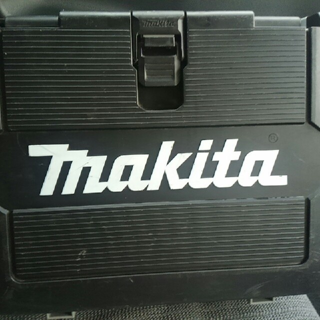 Makita(マキタ)のmakita マキタ　TD 171DRGX 純正ケース　インパクトドライバー用 インテリア/住まい/日用品のインテリア/住まい/日用品 その他(その他)の商品写真