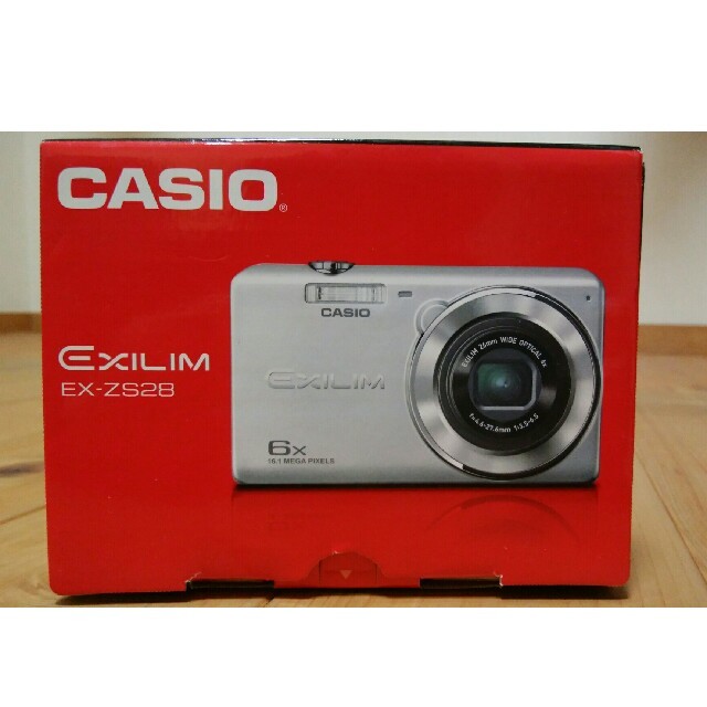 大人も着やすいシンプルファッション CASIO [新品　未使用] EX-ZS28 CASIOデジカメ　EXILIM - コンパクトデジタルカメラ
