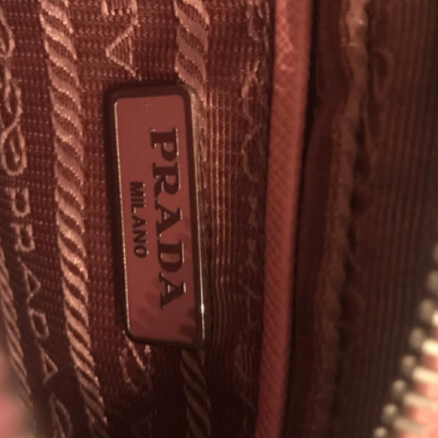 PRADA(プラダ)のプラダ  リボン ショルダーバック レディースのバッグ(ショルダーバッグ)の商品写真