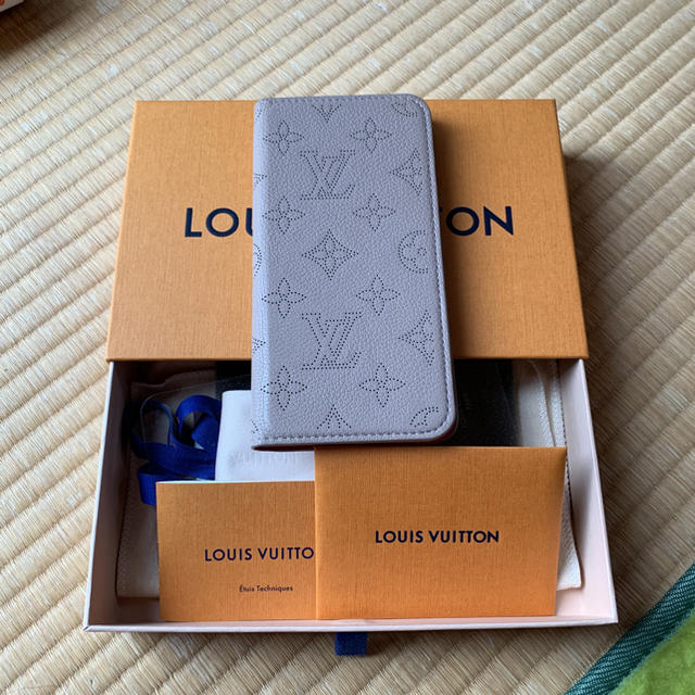 adidas アイフォーン7 ケース 人気 - LOUIS VUITTON - ルイヴィトン マヒナ iPhone8puls ケース 正規品の通販 by mahalo8078's shop｜ルイヴィトンならラクマ