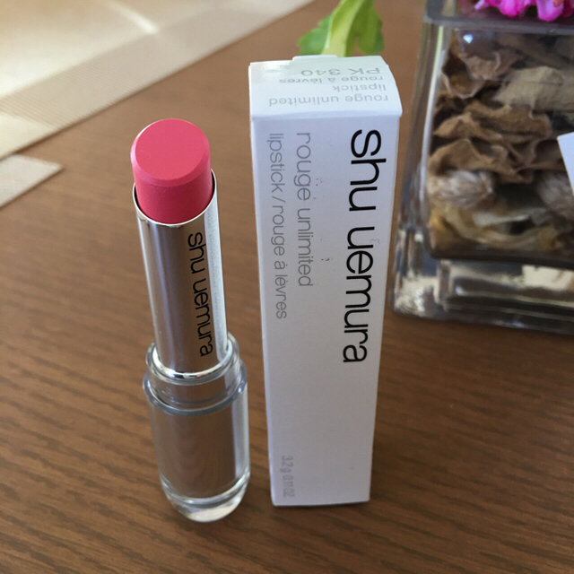 shu uemura(シュウウエムラ)のanan様専用　　新品  シュウウエムラ 口紅  コスメ/美容のベースメイク/化粧品(口紅)の商品写真