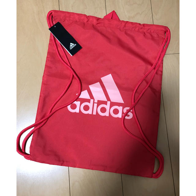 adidas(アディダス)の【新品】adidas ジムバッグ レディースのバッグ(その他)の商品写真