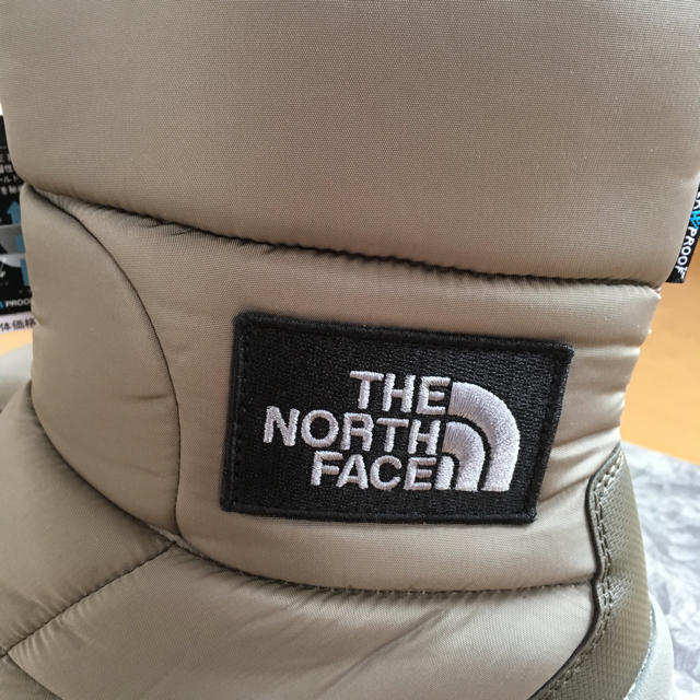 THE NORTH FACE(ザノースフェイス)のヌプシブーティ新品26センチ レディースの靴/シューズ(ブーツ)の商品写真