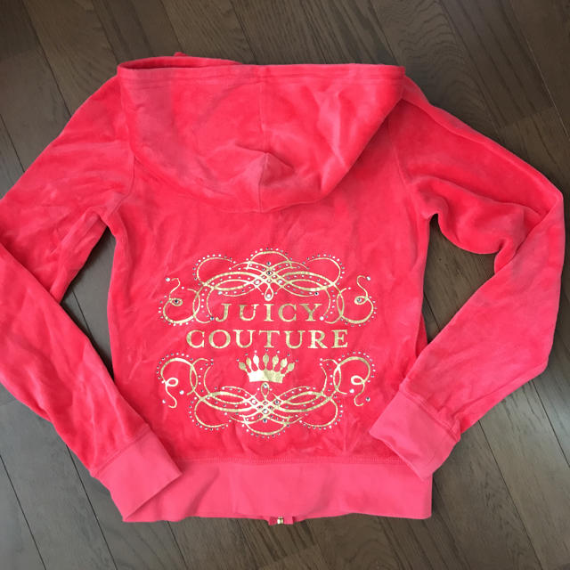 Juicy Couture(ジューシークチュール)のジューシークチュール スエット パーカー レディースのルームウェア/パジャマ(ルームウェア)の商品写真