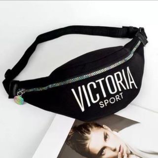 ヴィクトリアズシークレット(Victoria's Secret)の新品　VICTORIA'S SECRET SPORT　ボディバッグ(ボディバッグ/ウエストポーチ)