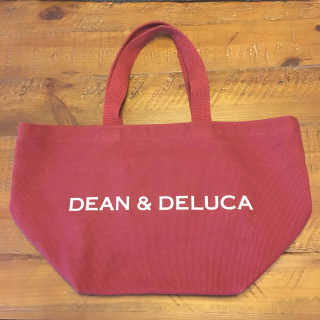 DEAN & DELUCA(ディーンアンドデルーカ)のディーンアンドデルーカ♡限定バッグ ワインレッド レディースのバッグ(トートバッグ)の商品写真