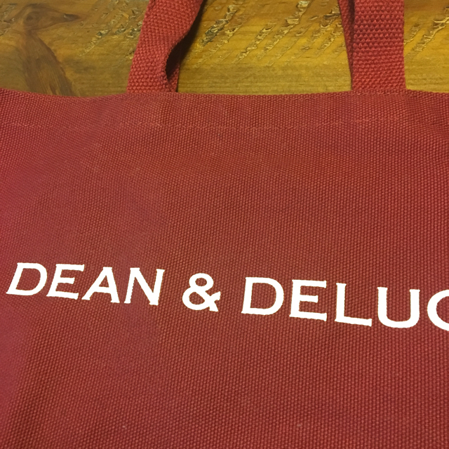 DEAN & DELUCA(ディーンアンドデルーカ)のディーンアンドデルーカ♡限定バッグ ワインレッド レディースのバッグ(トートバッグ)の商品写真