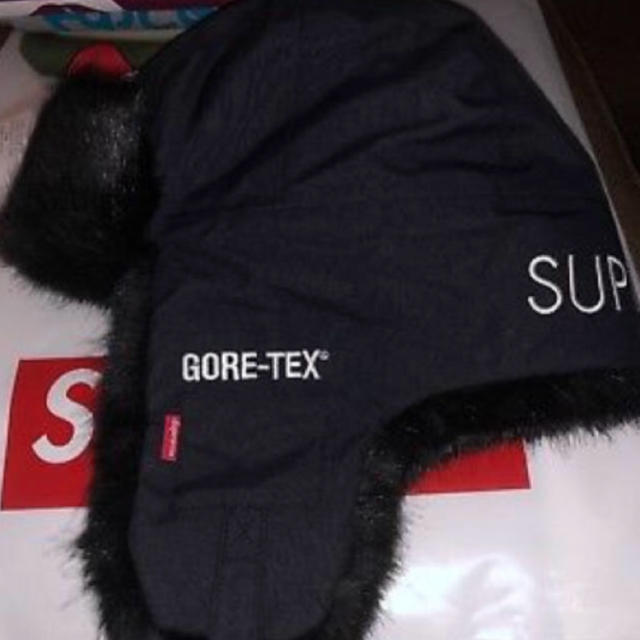 Supreme(シュプリーム)のSupreme/Gore-Tex Taped Seam Trooper メンズの帽子(ハット)の商品写真