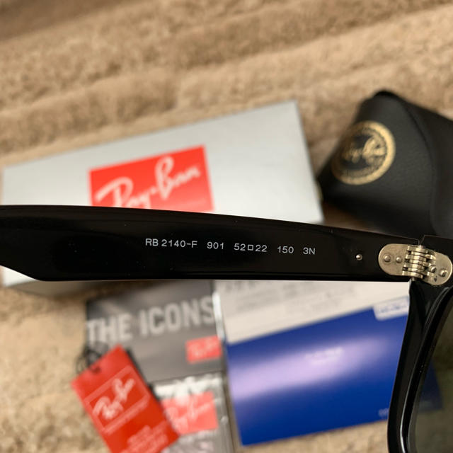 Ray-Ban(レイバン)のレイバン RB2140F 901  52 メンズのファッション小物(サングラス/メガネ)の商品写真