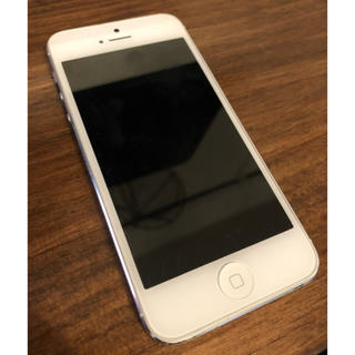 アップル(Apple)のiPhone5 本体 32GB SoftBank ホワイト(スマートフォン本体)