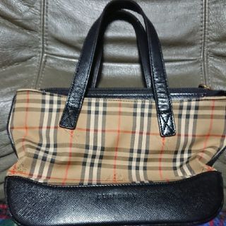 バーバリー(BURBERRY)の本物 中古 バーバリー BURBERRY ミニバッグ(ハンドバッグ)