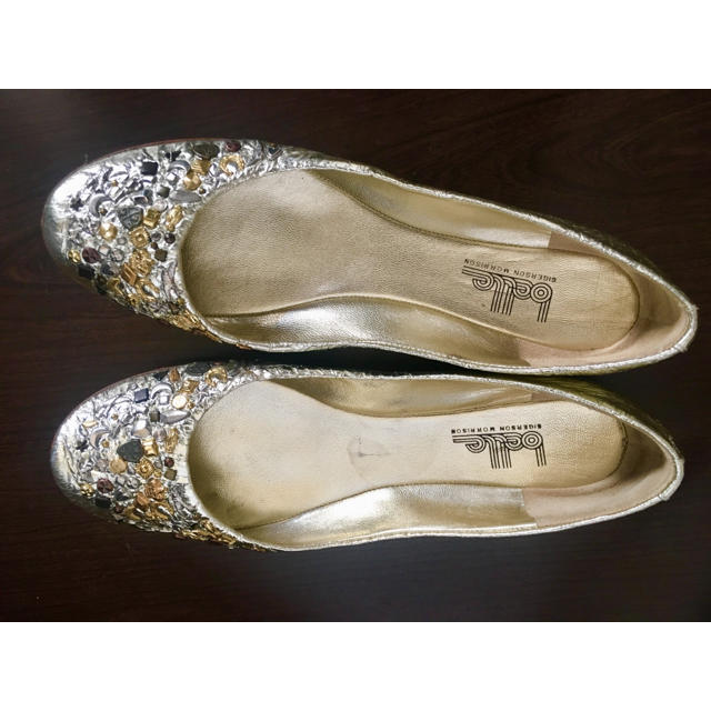 SIGERSON MORRISON(シガーソンモリソン)のシャンパンゴールド 美品フラットシューズ Sigerson Morrison  レディースの靴/シューズ(バレエシューズ)の商品写真