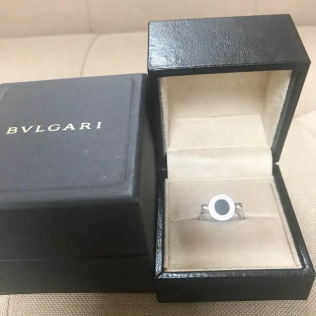 BVLGARI(ブルガリ)のブルガリ オニキス&ダイヤモンド フリップリング レディースのアクセサリー(リング(指輪))の商品写真