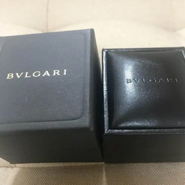 BVLGARI(ブルガリ)のブルガリ オニキス&ダイヤモンド フリップリング レディースのアクセサリー(リング(指輪))の商品写真