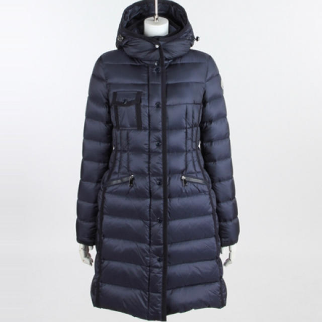 MONCLER(モンクレール)のMONCLER 2018-19AW HERMINE ダークネイビー サイズ0 レディースのジャケット/アウター(ダウンコート)の商品写真